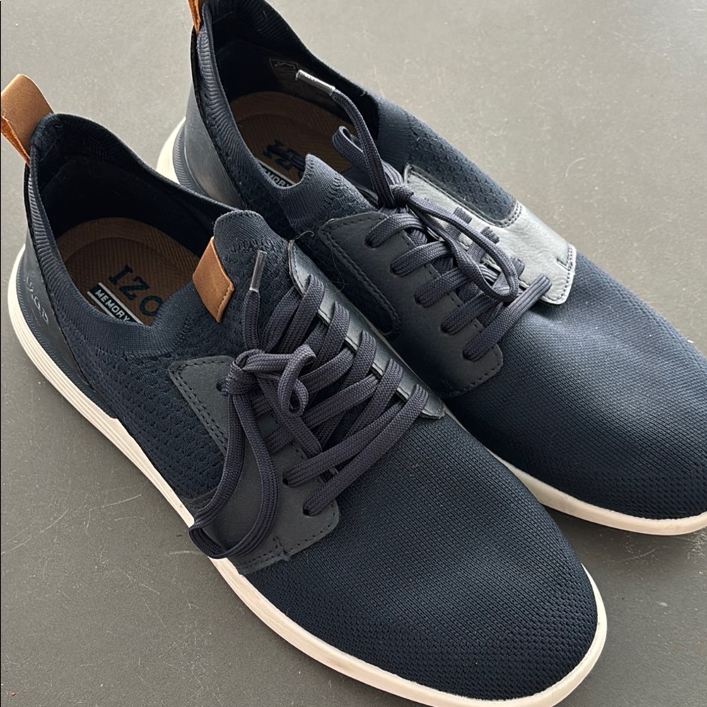 Izod Blue Sneakers with White Sole and Leather Accent